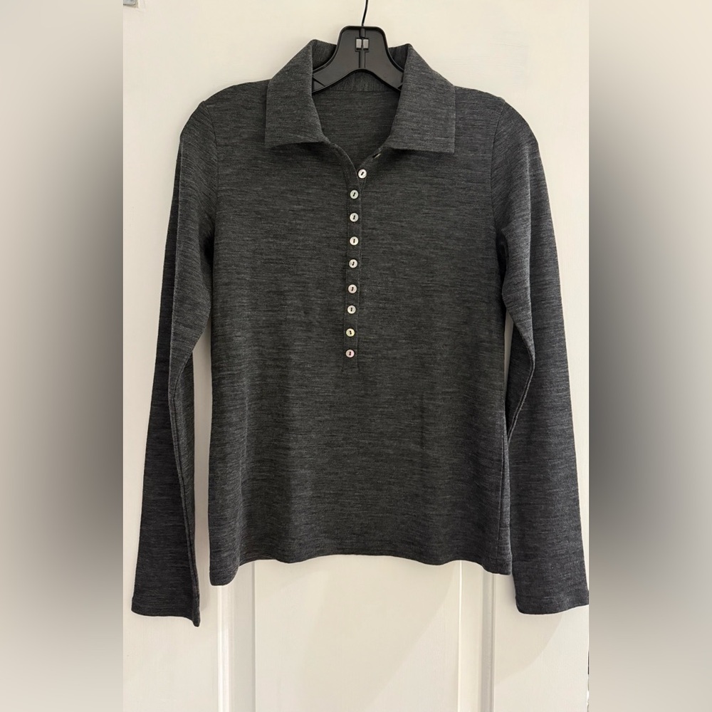 Vince 100% wool grey polo S